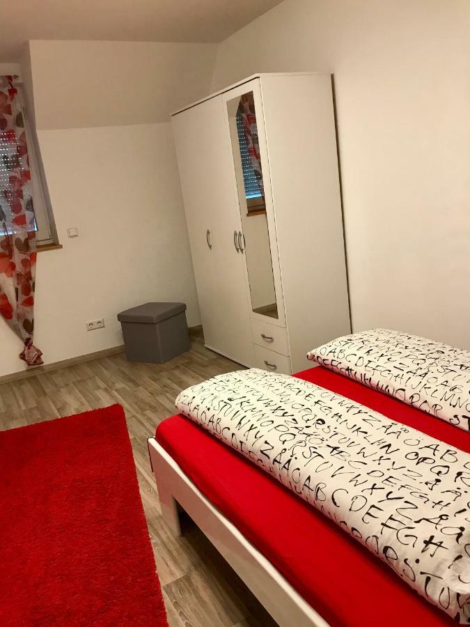 Top Ferienwohnung 125 M² In Salem Salem  Extérieur photo